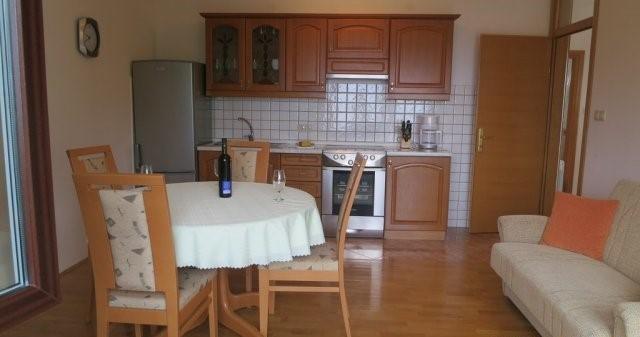 Apartmani Slavica Malinska Exterior foto
